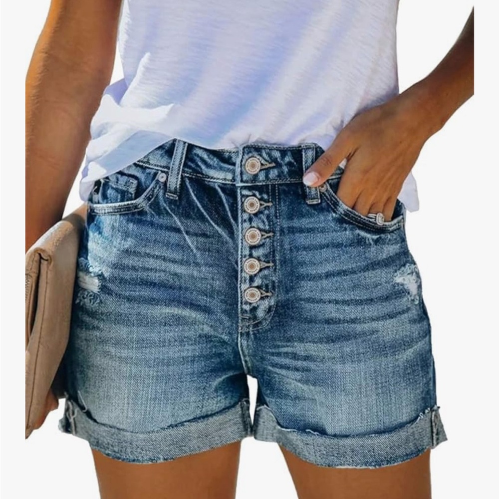 Women's Light Wash Stretch Denim Button-Up Shorts